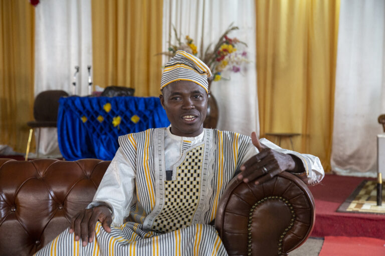 Apôtres aujourd&rsquo;hui ?